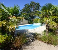France Vendée Grosbreuil vacation rental compare prices direct by owner 5021809