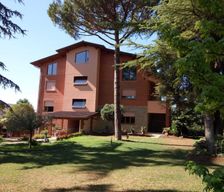 Italy Provincia di Perugia Corciano vacation rental compare prices direct by owner 4997861