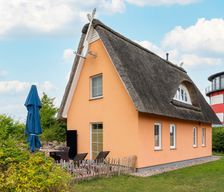 Germany Mecklenburg-West Pomerania Hohenkirchen OT Beckerwitz vacation rental compare prices direct by owner 13069521
