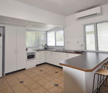 Australia QLD Bongaree vacation rental compare prices direct by owner 10206197