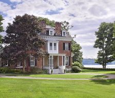 United States New York Germantown vacation rental compare prices direct by owner 2849765