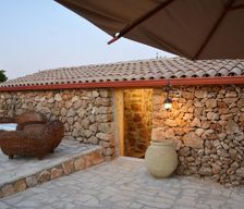 Italy Syrakus Lido di Noto vacation rental compare prices direct by owner 4923595