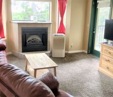 United States South Dakota Lead vacation rental compare prices direct by owner 4706717