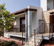 Italy Cagliari Pula vacation rental compare prices direct by owner 6300561