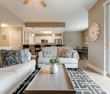 United States South Carolina Greenville vacation rental compare prices direct by owner 11510126