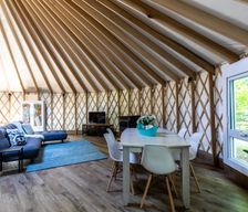 Canada Quebec Notre-Dame-du-Laus vacation rental compare prices direct by owner 10295550