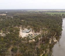 Australia VIC Torrumbarry vacation rental compare prices direct by owner 9437208