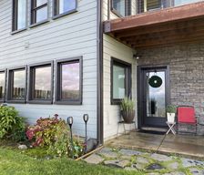 United States California Smith River vacation rental compare prices direct by owner 10385241