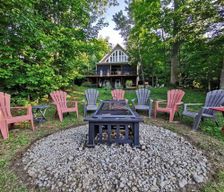 Canada Quebec Lac-aux-Sables vacation rental compare prices direct by owner 9493387