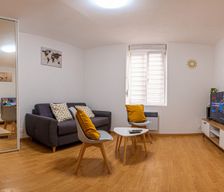 France Marne Reims vacation rental compare prices direct by owner 9447894