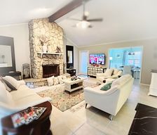 United States Alabama Daphne vacation rental compare prices direct by owner 11651855