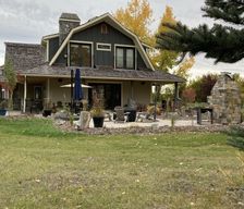 Canada Alberta Calgary vacation rental compare prices direct by owner 10361981