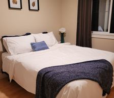 Canada Alberta Edmonton vacation rental compare prices direct by owner 9886574
