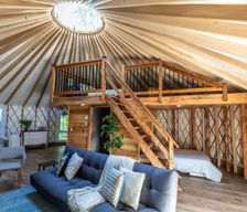 Canada Quebec Notre-Dame-du-Laus vacation rental compare prices direct by owner 10998004