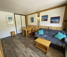 France Auvergne-Rhône-Alpes Les Menuires vacation rental compare prices direct by owner 10428912