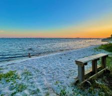 United States Florida Navarre vacation rental compare prices direct by owner 11659989