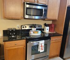 United States North Carolina Fayetteville vacation rental compare prices direct by owner 13152682