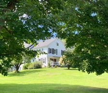 United States Vermont North Troy vacation rental compare prices direct by owner 10857589