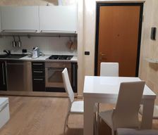 Italy Provincia di Varese Gallarate vacation rental compare prices direct by owner 13146090