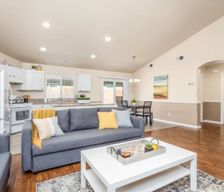 United States California Fresno vacation rental compare prices direct by owner 23864936