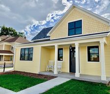United States Iowa Pella vacation rental compare prices direct by owner 15527473