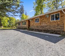 United States Oregon Grants Pass vacation rental compare prices direct by owner 15547509