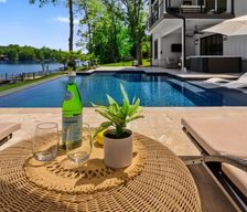 United States North Carolina Mooresville vacation rental compare prices direct by owner 24998029