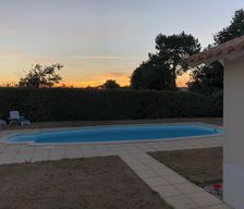 France Vendée L'Aiguillon-sur-Vie vacation rental compare prices direct by owner 33446356