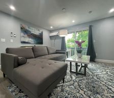 United States Massachusetts Worcester vacation rental compare prices direct by owner 25207548