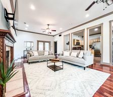 United States Texas New Braunfels vacation rental compare prices direct by owner 23664895