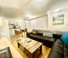 Canada Alberta Fort Saskatchewan vacation rental compare prices direct by owner 25072487