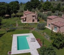 Italy Tuscany Foiano della Chiana vacation rental compare prices direct by owner 25035371