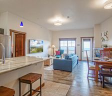 United States West Virginia Snowshoe vacation rental compare prices direct by owner 25048778