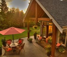 Canada British Columbia Shawnigan Lake vacation rental compare prices direct by owner 25241632