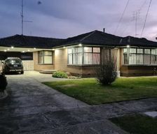 Australia VIC Wendouree vacation rental compare prices direct by owner 25028043