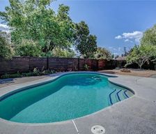 United States California Redding vacation rental compare prices direct by owner 33331218
