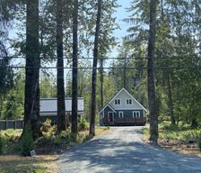 Canada British Columbia Black Creek vacation rental compare prices direct by owner 33311439