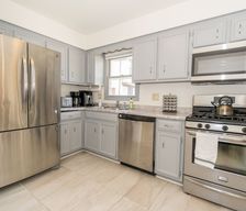 United States Illinois Carol Stream vacation rental compare prices direct by owner 25283296