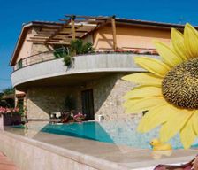 Italy Provincia di Siena Casole d'Elsa vacation rental compare prices direct by owner 25281230