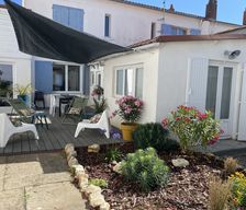 France Charente-Maritime La Rochelle vacation rental compare prices direct by owner 25829266