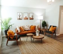 United States Texas Bryan vacation rental compare prices direct by owner 25210663