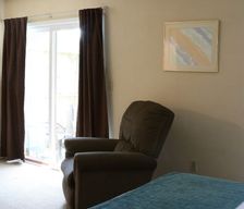 United States West Virginia Morgantown vacation rental compare prices direct by owner 33277469
