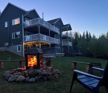 Canada Quebec Petite-Rivière-Saint-François vacation rental compare prices direct by owner 33270039