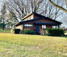 United States Iowa Davenport vacation rental compare prices direct by owner 25761122