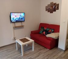France Hautes-Pyrénées Lourdes vacation rental compare prices direct by owner 33260015