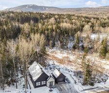 Canada Quebec Saint-Ferréol-les-Neiges vacation rental compare prices direct by owner 36104387