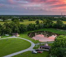 United States Illinois Marion vacation rental compare prices direct by owner 26577495