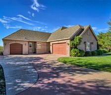 United States California Redding vacation rental compare prices direct by owner 407711