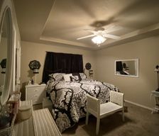 United States Oklahoma Claremore vacation rental compare prices direct by owner 33259591