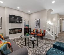 Canada Alberta Calgary vacation rental compare prices direct by owner 25407236